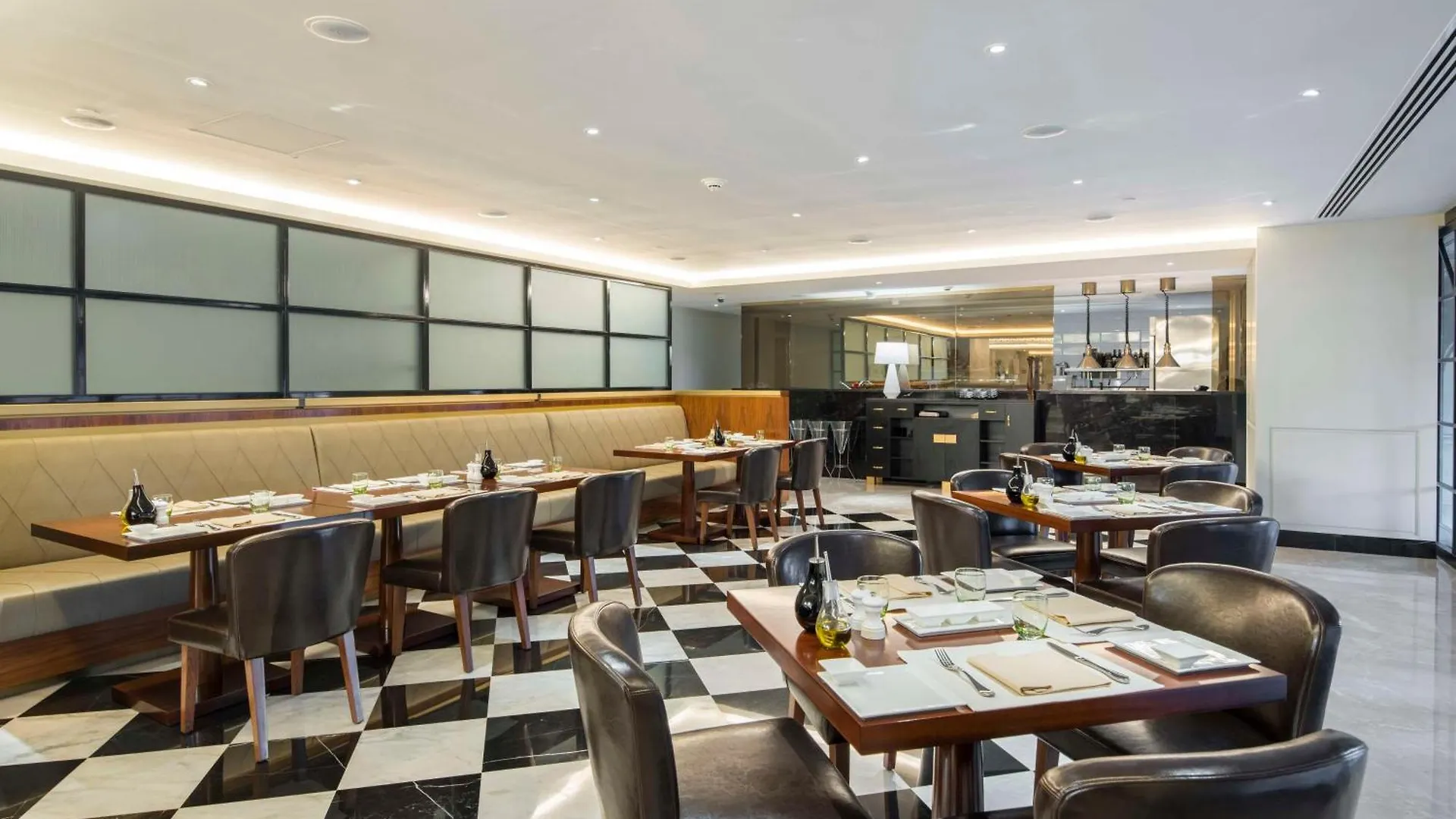 The Hotel Galleria Jeddah, Curio Collection By Hilton