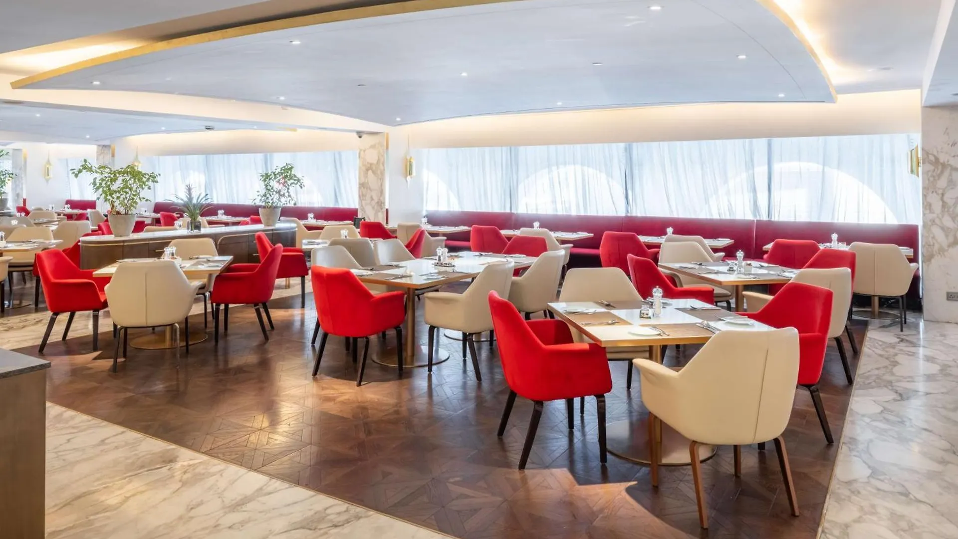 The Hotel Galleria Jeddah, Curio Collection By Hilton